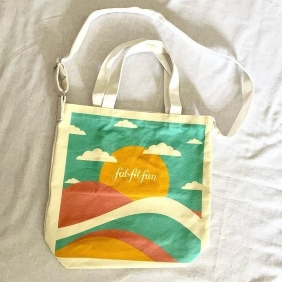 FabFitFun Summer 2020 Collectible Beach Tote Bag, NEW - Picture 2 of 12